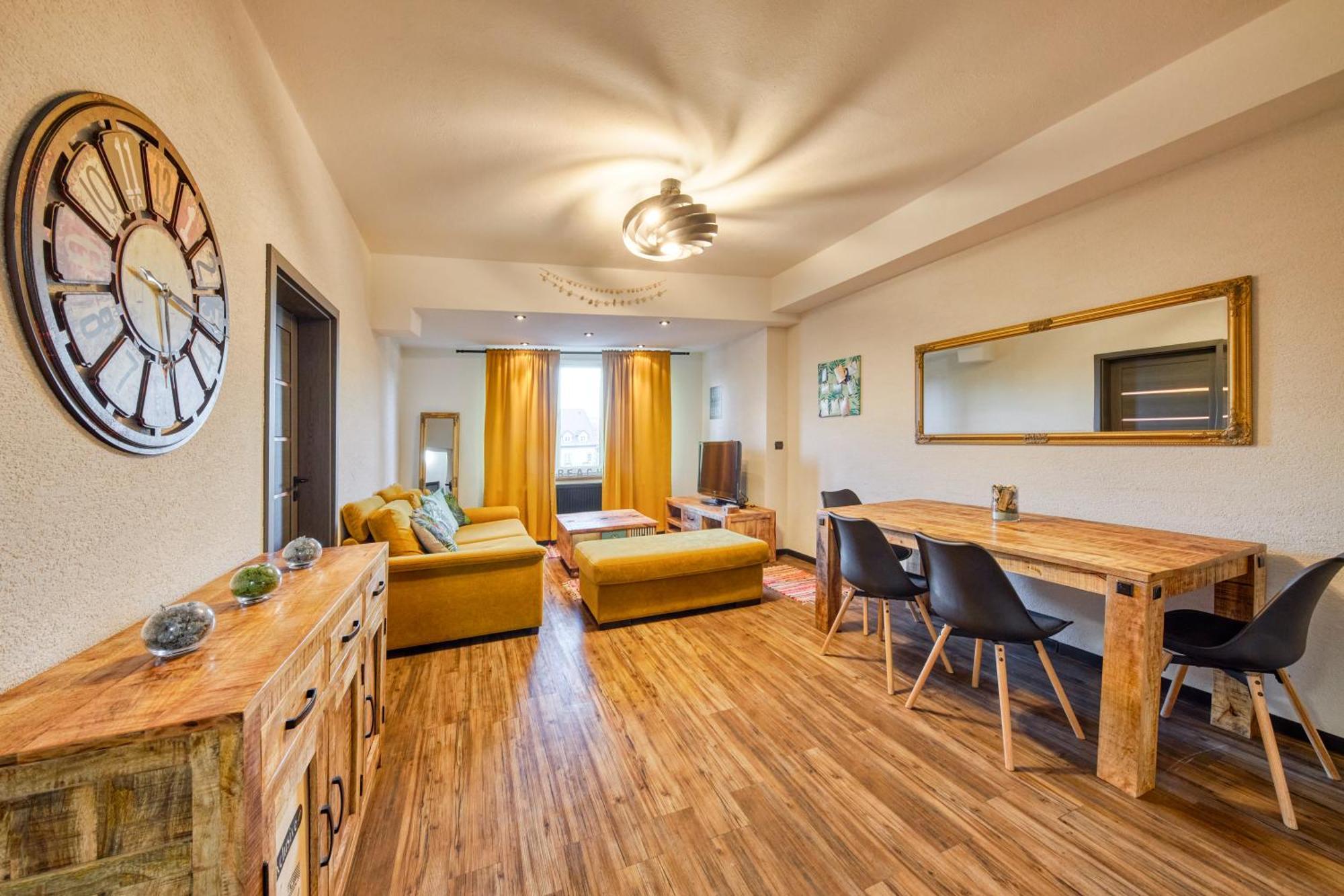 Mahalo Apartment Bratislava Eksteriør bilde